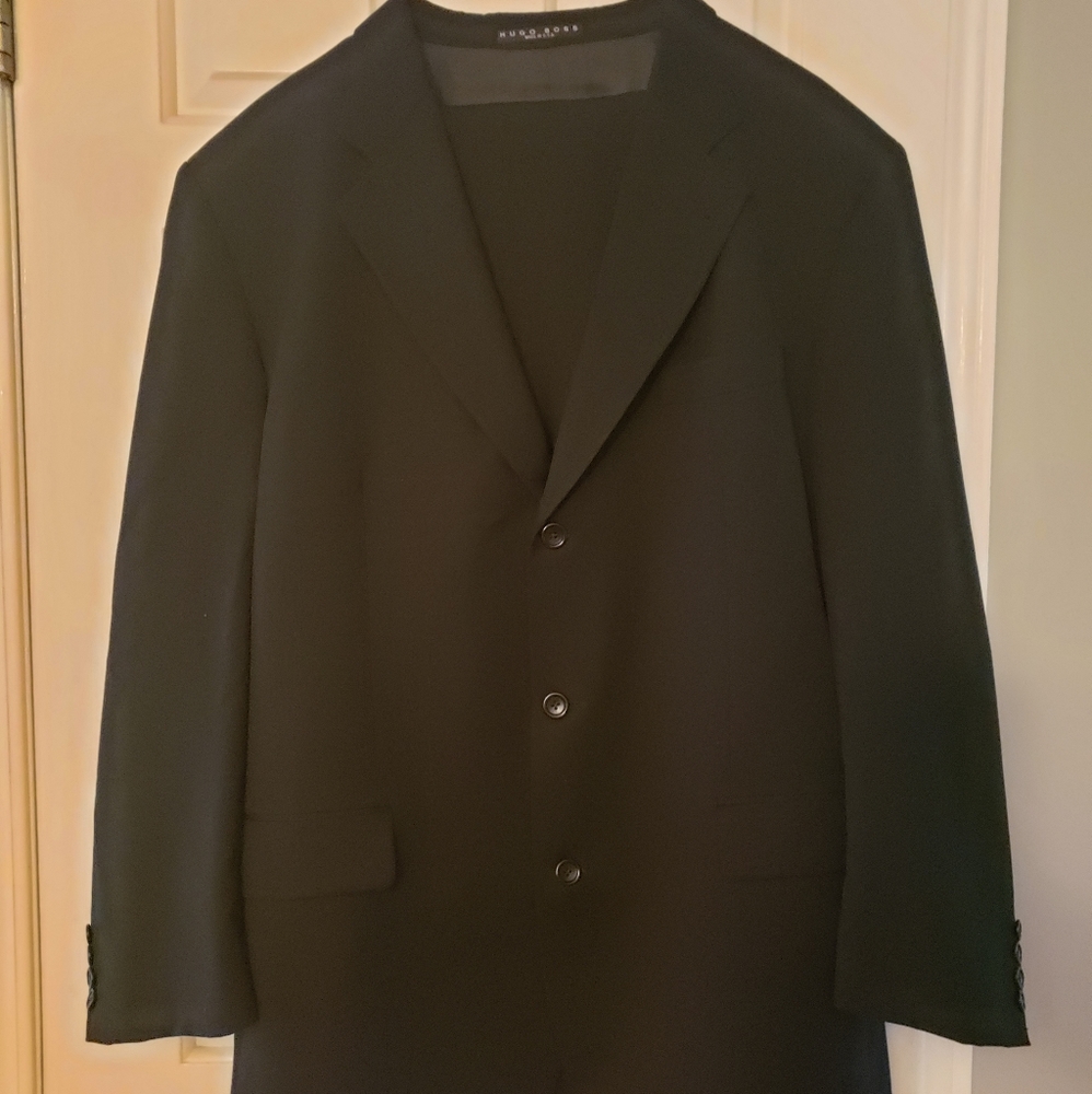 Men's Hugo Boss piece black suit jacket 46L